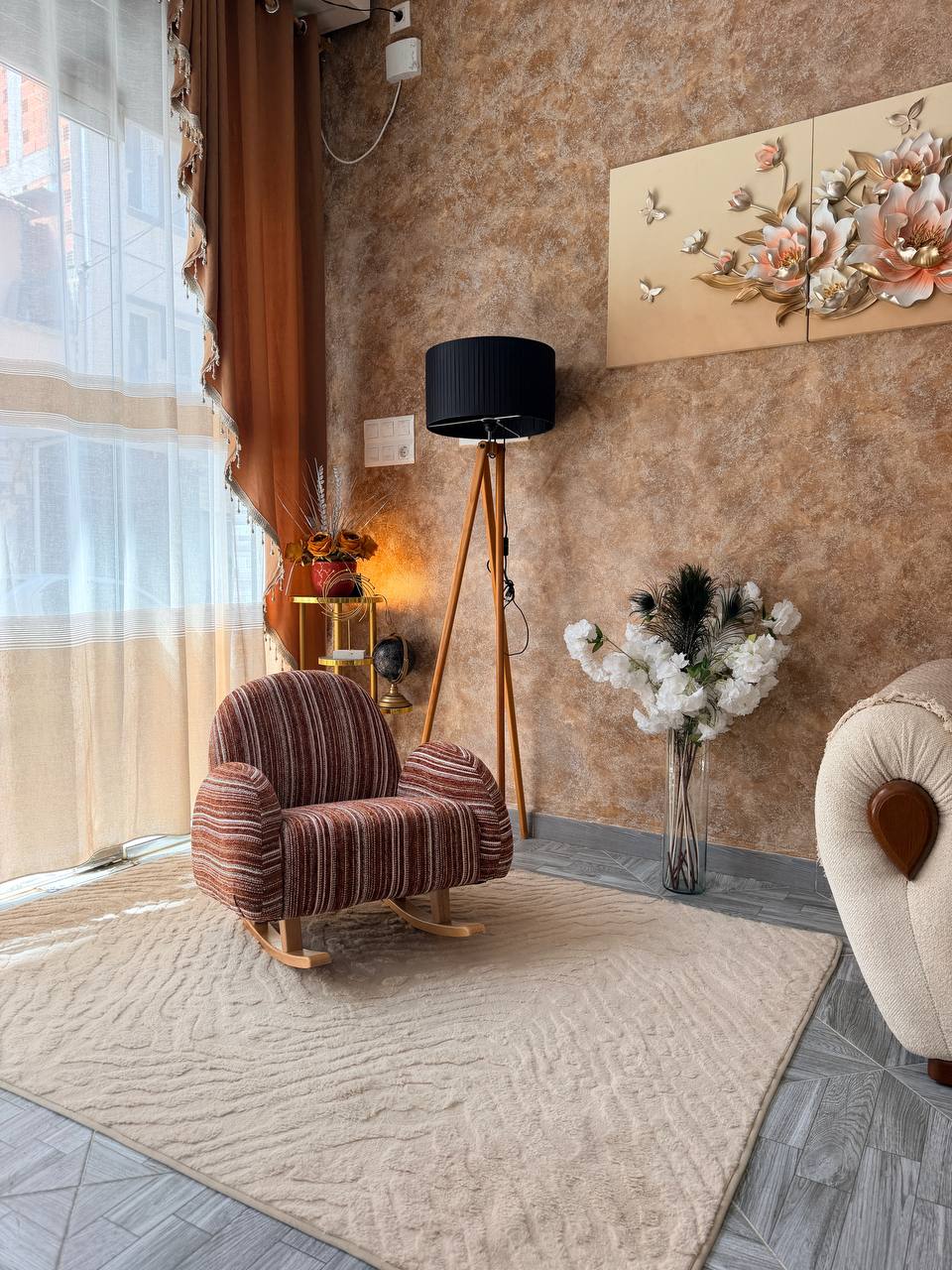 Cocon Home — Fauteuil à bascule bouclé pour enfant (2-7 ans)
