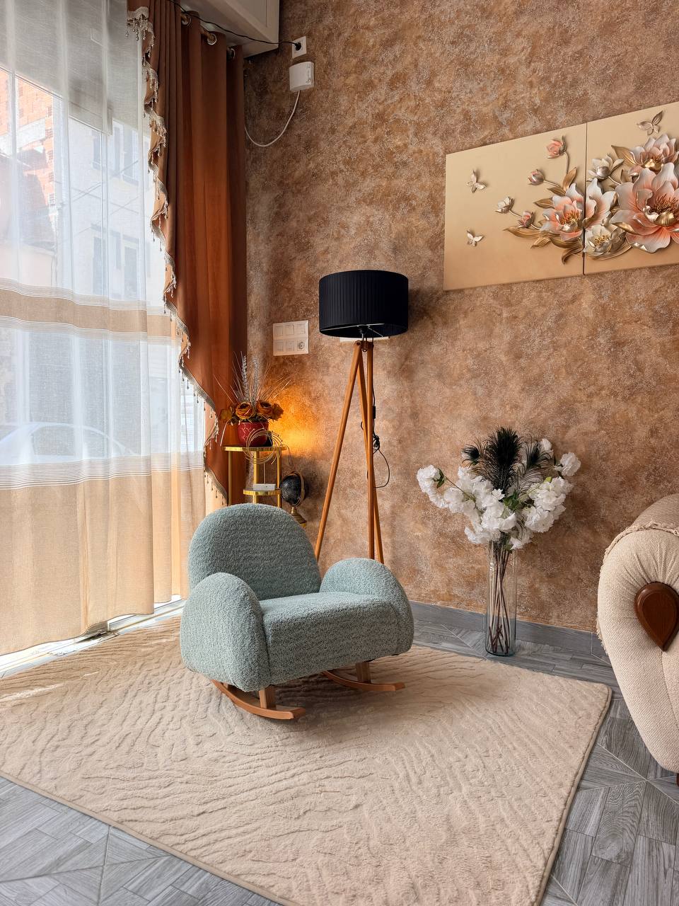Cocon Home — Fauteuil à bascule bouclé pour enfant (2-7 ans)
